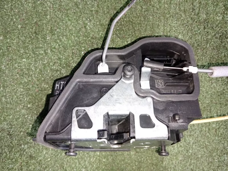 Замок двери