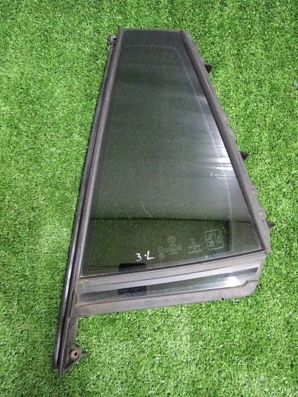 Форточка двери