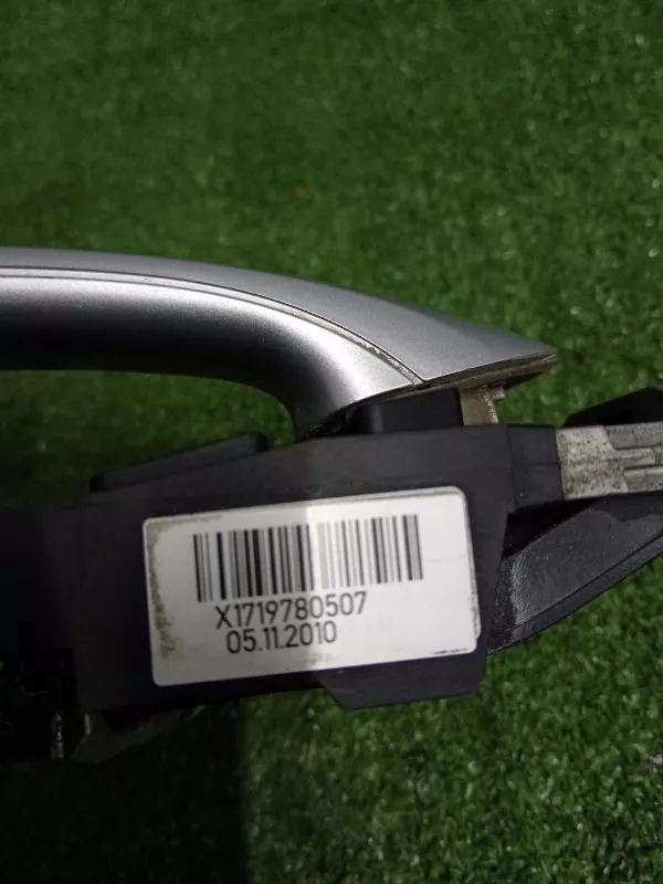 Ручка двери наружняя