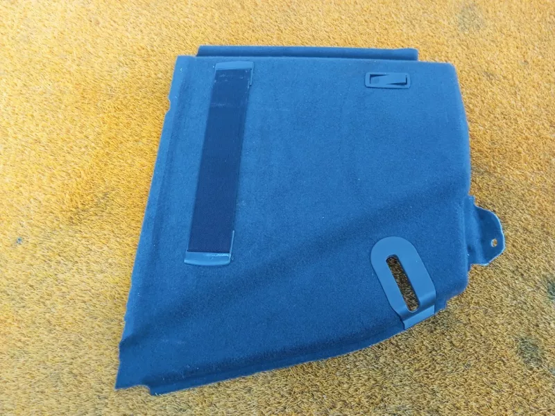 Обшивка багажника