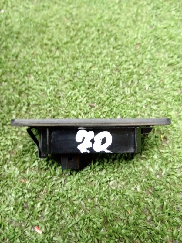 Плафон освещения багажника