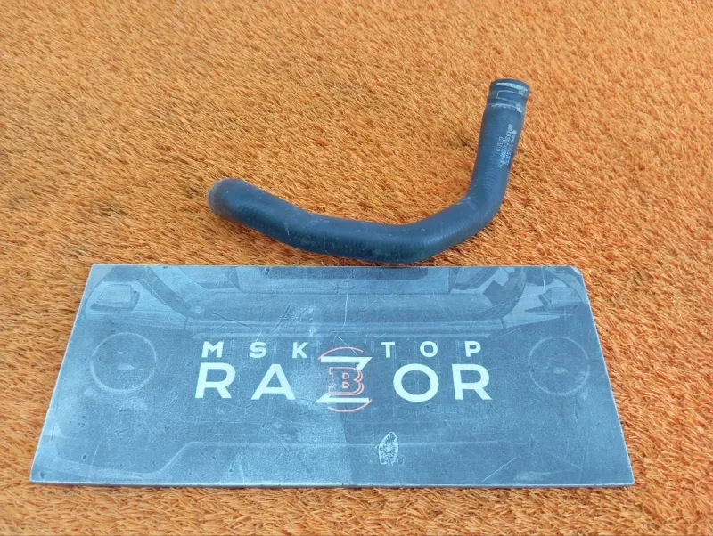 Патрубок системы охлаждения