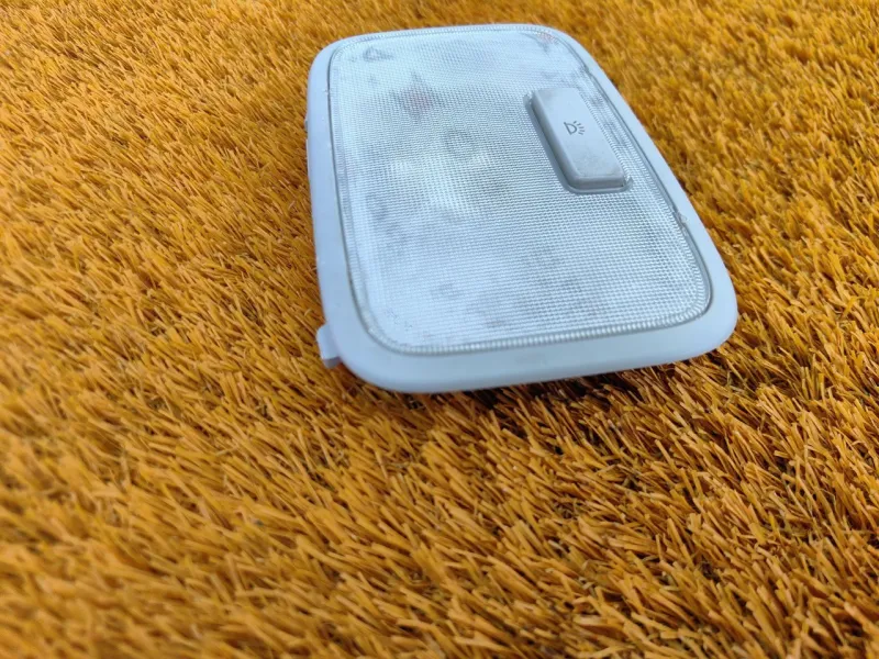 Плафон салона