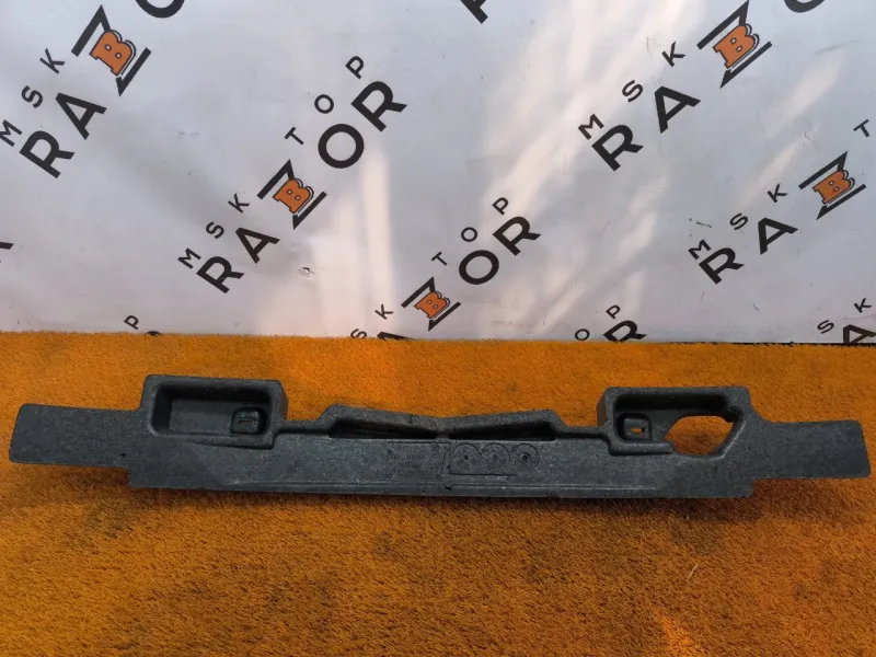 Абсорбер переднего бампера