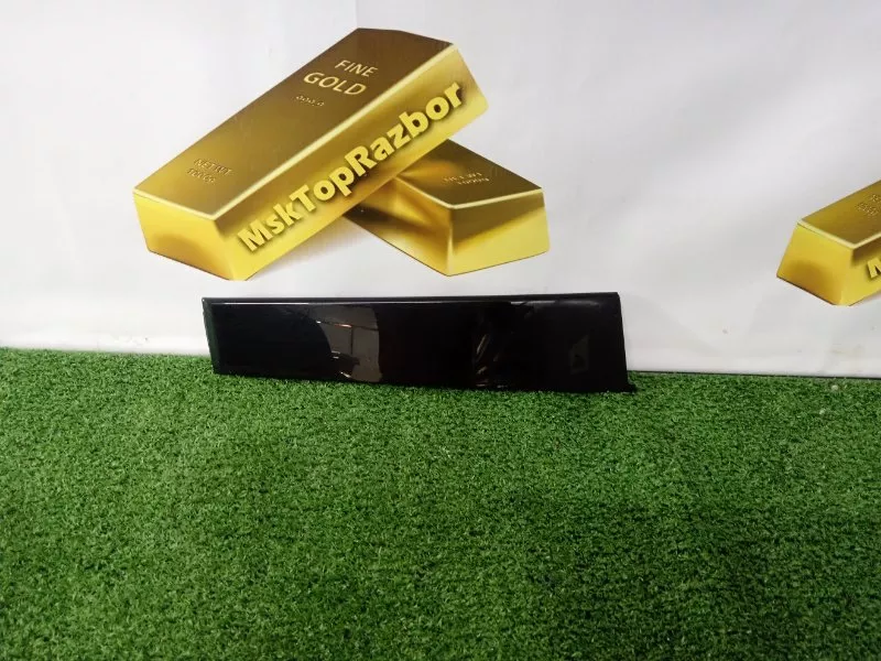 Молдинг двери