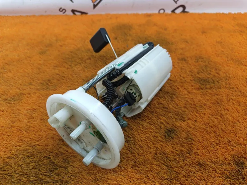 Бензонасос