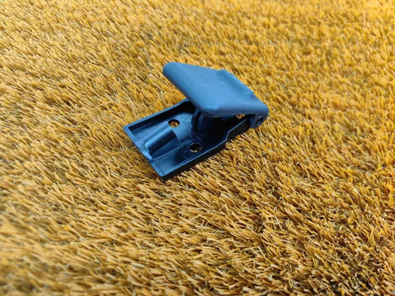 Ручка открывания капота