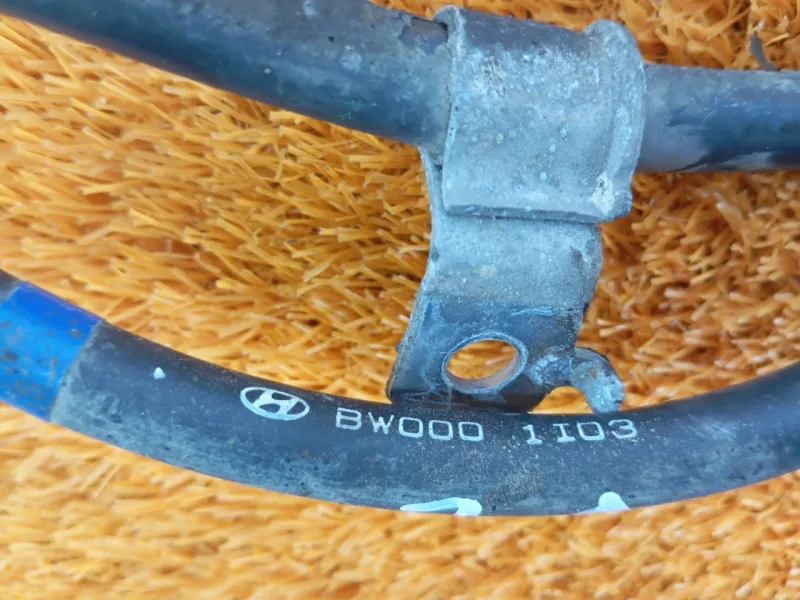 Трос стояночного тормоза