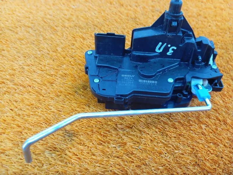 Замок двери