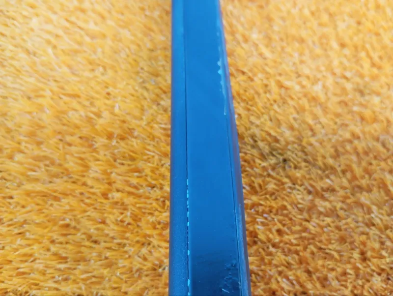 Уплотнитель стекла двери