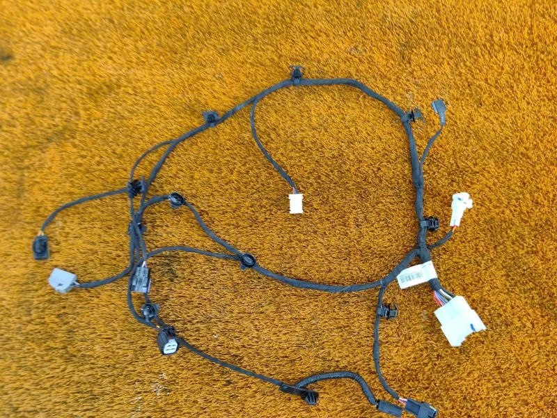 Проводка двери багажника