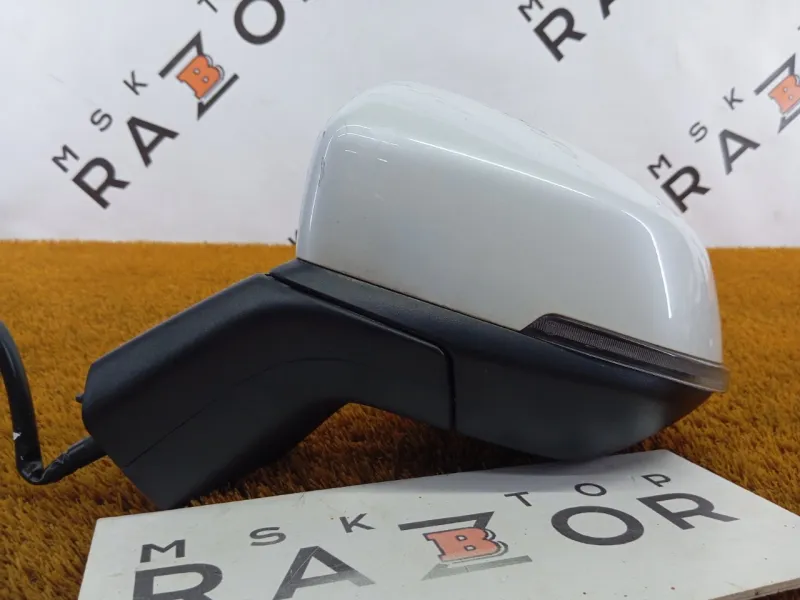 Зеркало боковое