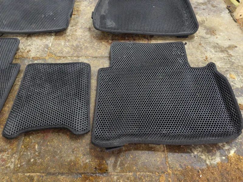 Коврики салона