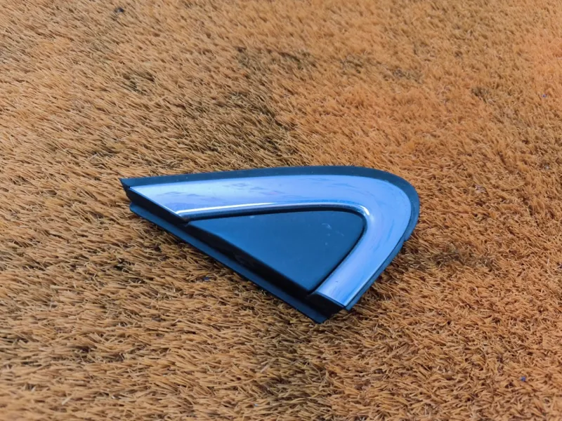 Молдинг двери