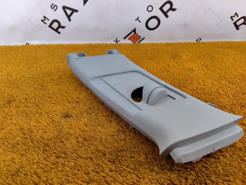 Накладка на стойку кузова