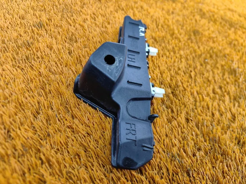 Крепление бампера