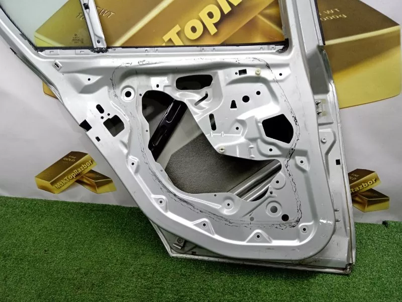 Дверь BMW 1-Series 2008 41527191017 E87, задняя левая