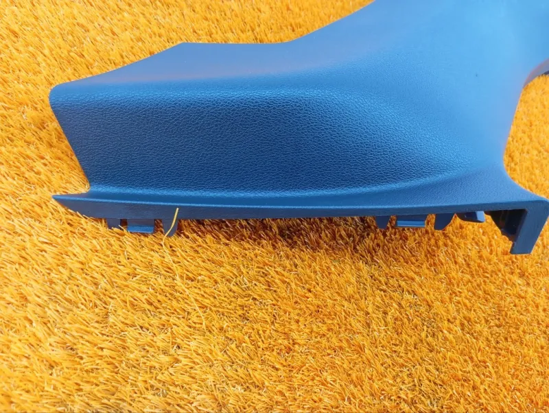 Накладка на стойку кузова