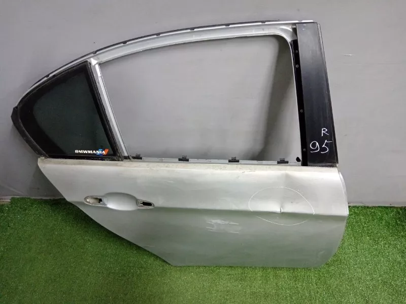 Дверь BMW 3-Series 2006 41007203648 E90, задняя правая