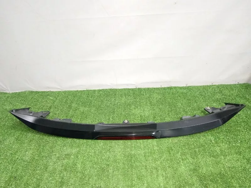 Кронштейн спойлера двери багажника