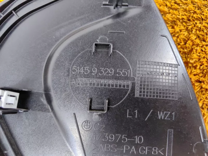 Накладка на торпедо