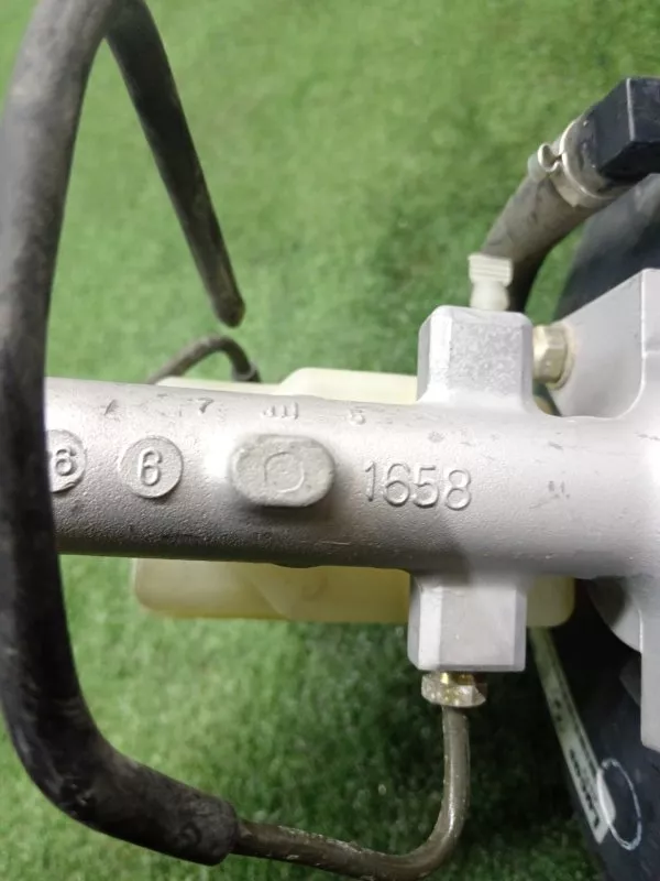 Главный тормозной цилиндр