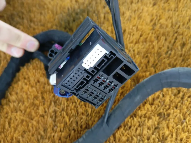 Проводка салона