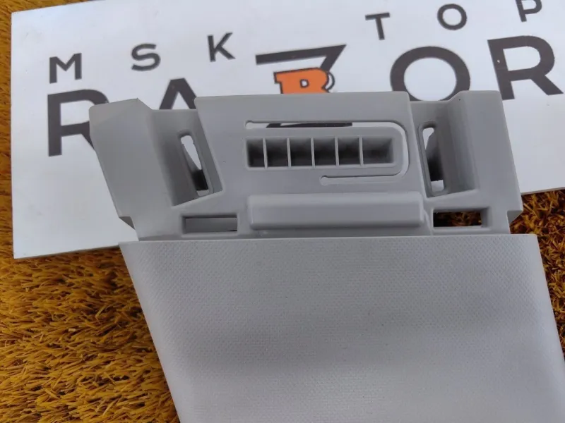 Обшивка центральной стойки