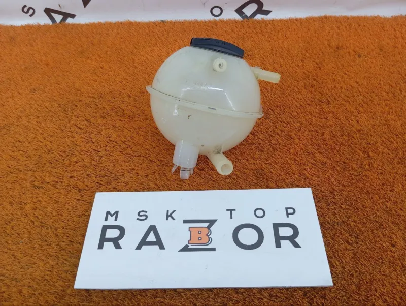 Бачок расширительный