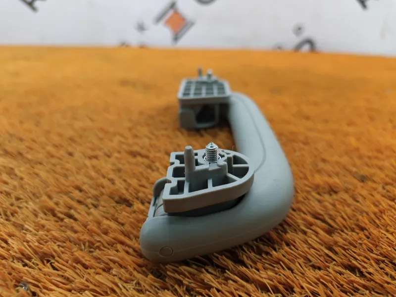 Ручка потолка