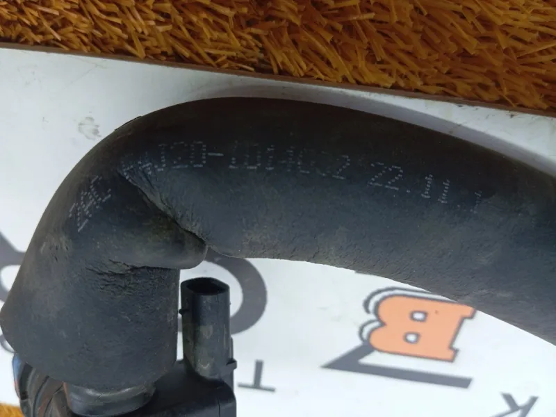 Трубка картерных газов