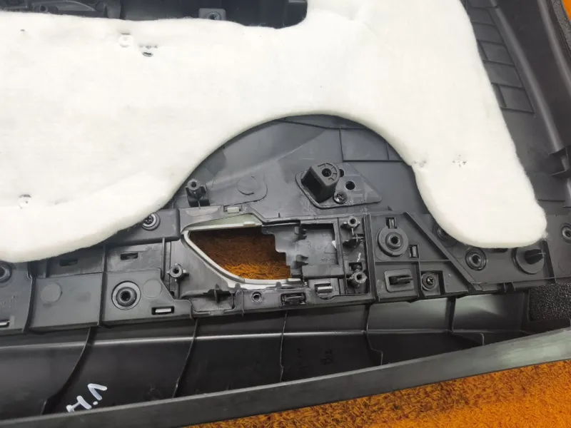 Обшивка двери