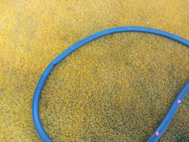 Уплотнитель двери