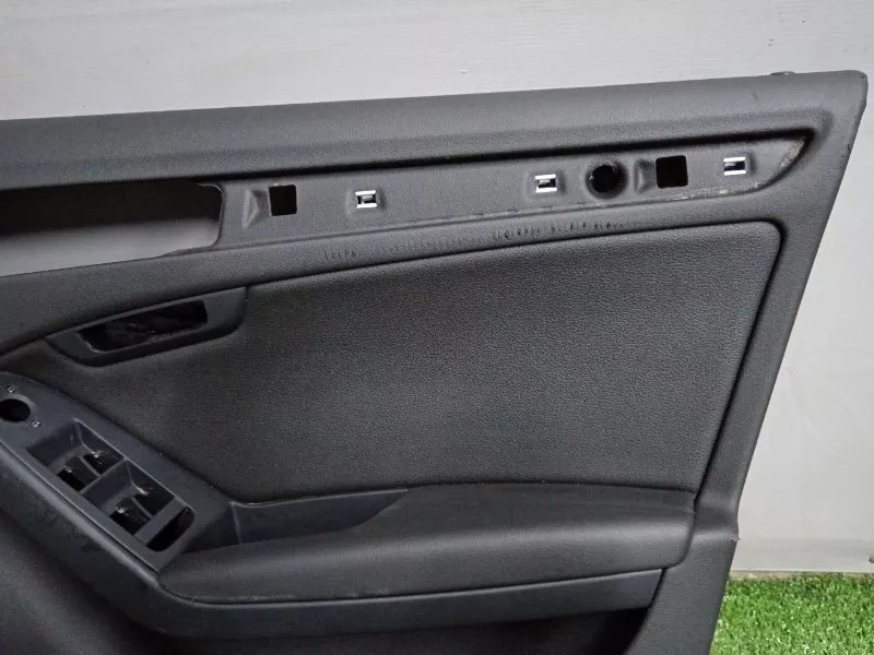 Обшивка двери Audi A5 2010 8T8867304EWFA 8T, передняя правая