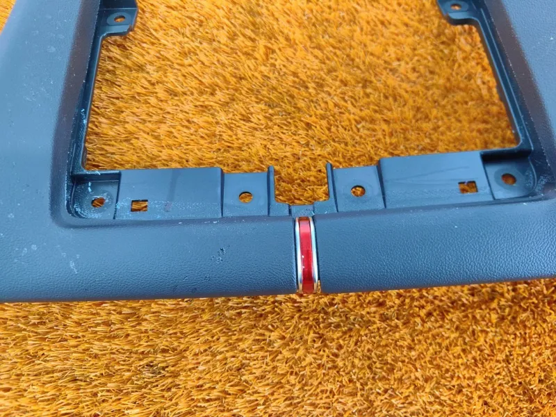 Накладка на торпедо