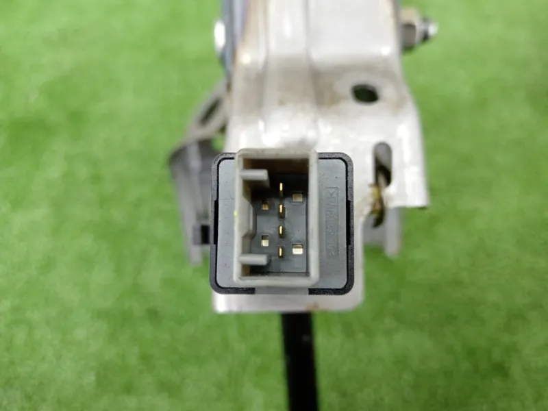 Педаль сцепления