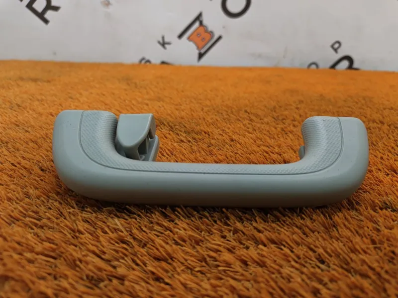 Ручка потолка