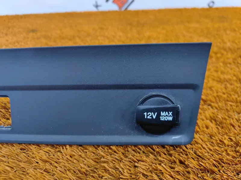 Накладка центральной консоли