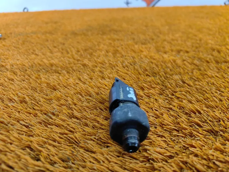 Датчик давления масла