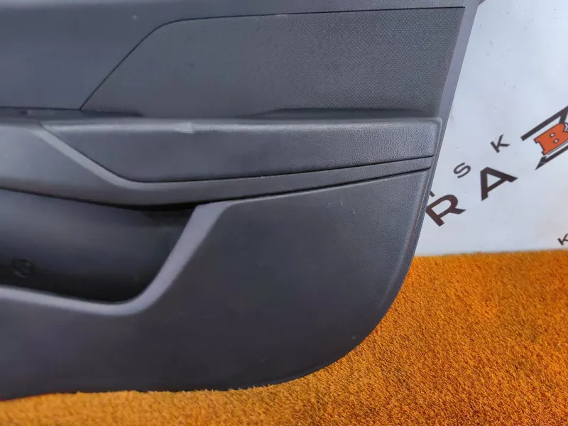 Обшивка двери