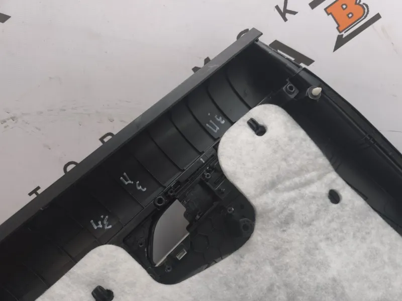 Обшивка двери