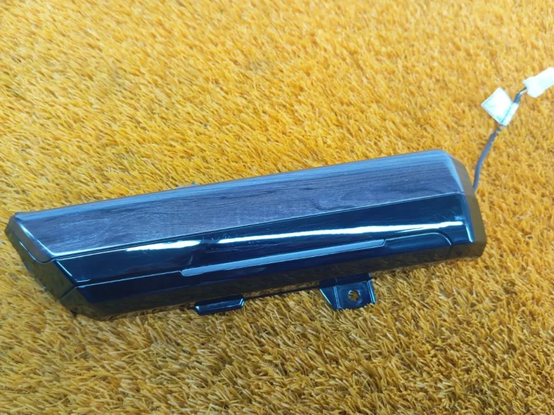 Накладка на торпедо