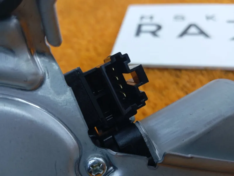 Моторчик стеклоочистителя