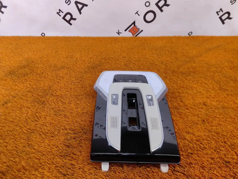 Плафон салона