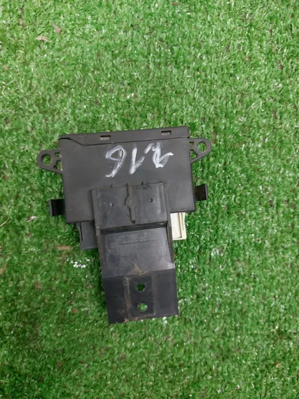 Блок управления зеркалами