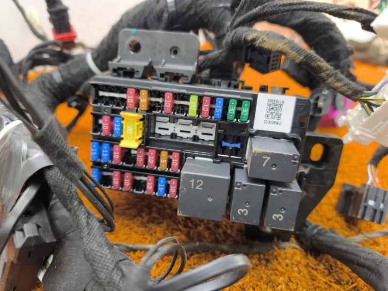 Проводка салона