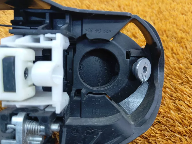 Ручка двери наружняя