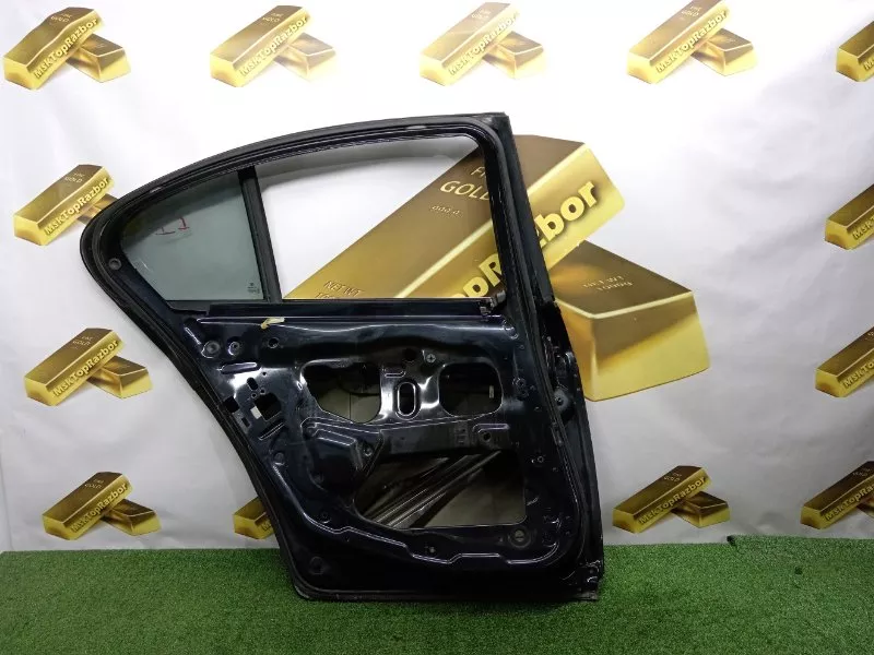 Дверь BMW 5-Series 2011 41007206113 F10, задняя левая