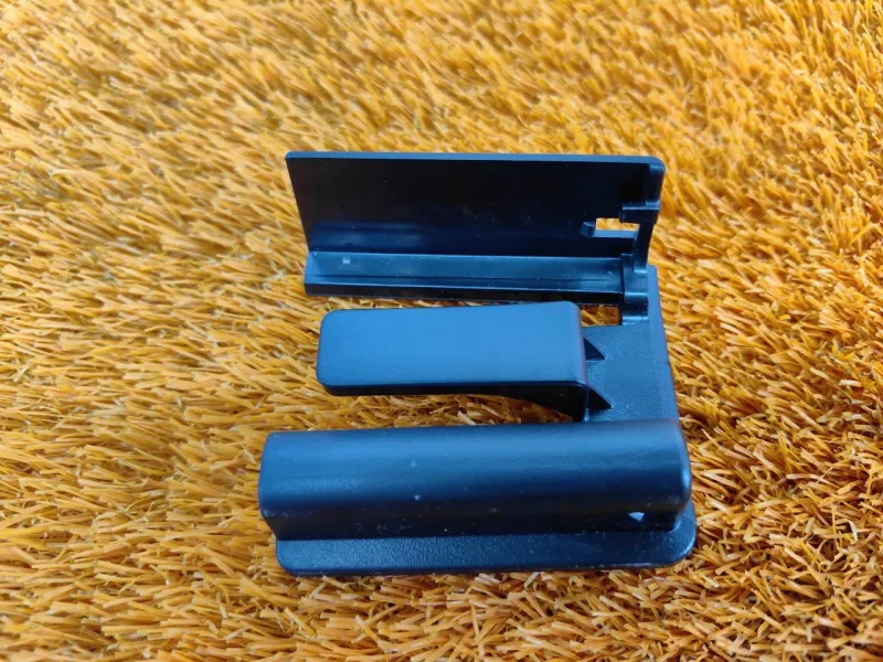 Заглушка полозьев сиденья