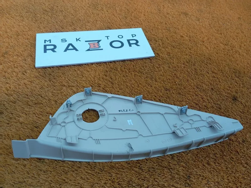 Накладка на торпедо